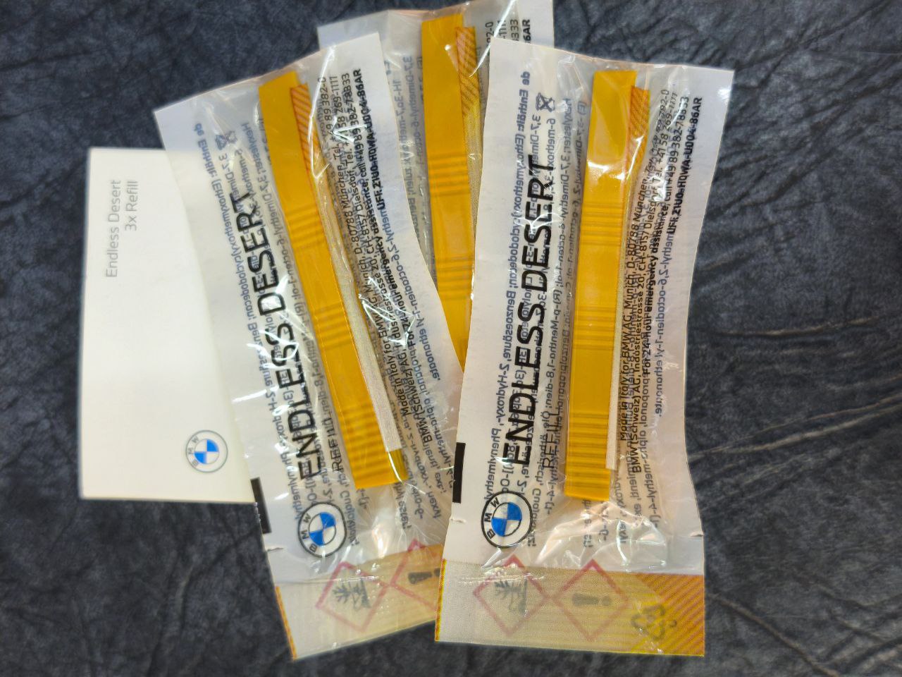 Комплект сменных картриджей освежителя воздуха BMW Natural Air GEN2 Refill-Kit, Endless Desert 3 шт! Желтый